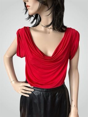 MaxMara Scoop Neck Tee, Small